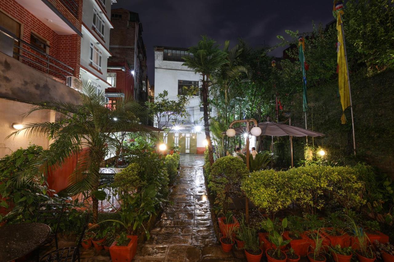 Hotel Sekai Катманду Екстериор снимка