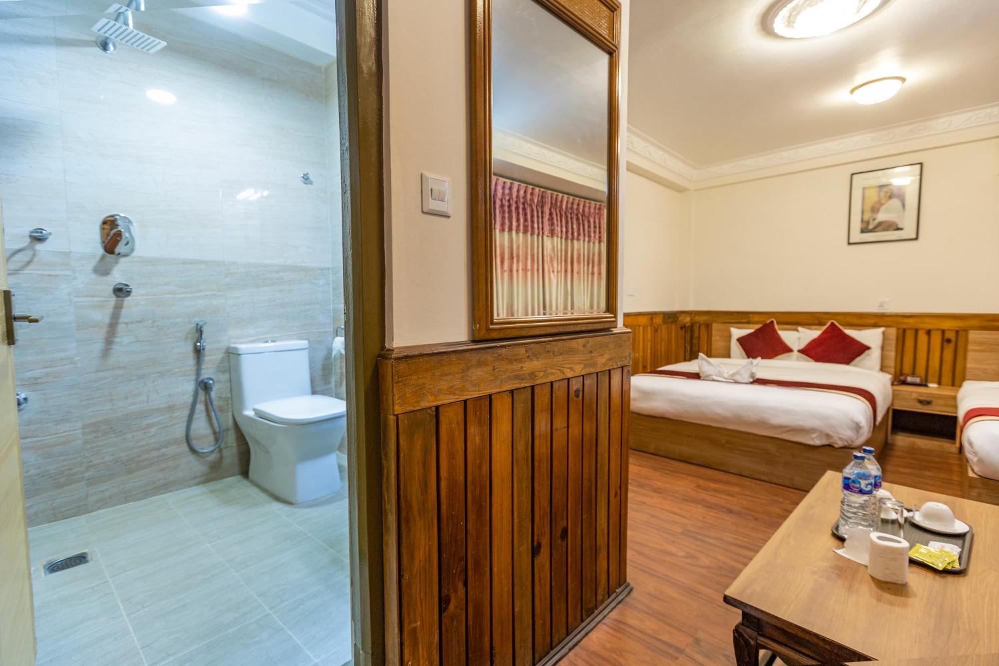 Hotel Sekai Катманду Екстериор снимка